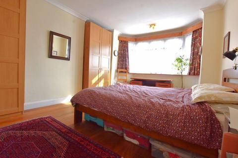 35 Cumberland Road, Harrow, HA1 4PJ