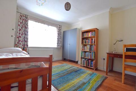 35 Cumberland Road, Harrow, HA1 4PJ