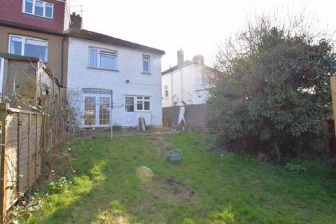 35 Cumberland Road, Harrow, HA1 4PJ