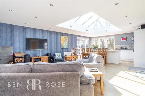 12 Ashfield Road, Anderton, Chorley, PR6 9PN