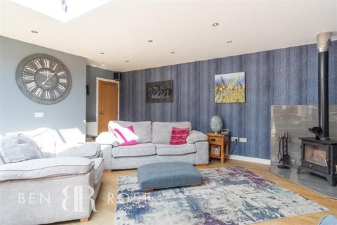 12 Ashfield Road, Anderton, Chorley, PR6 9PN