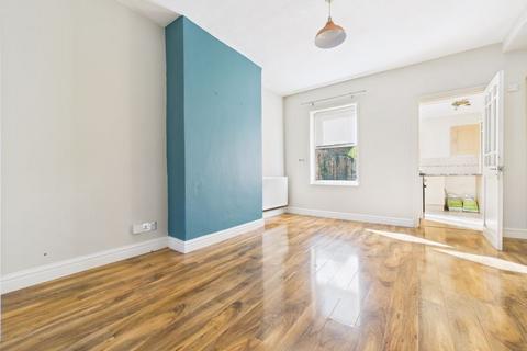 40 Clegram Road, Gloucester, GL1 5QA