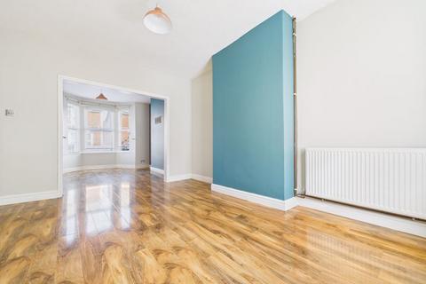 40 Clegram Road, Gloucester, GL1 5QA