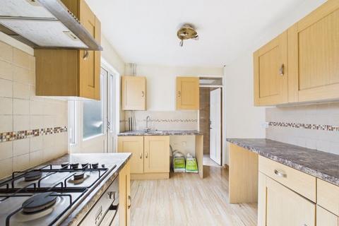 40 Clegram Road, Gloucester, GL1 5QA