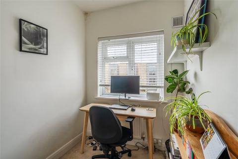 31 Meopham Road, Mitcham, CR4 1BH