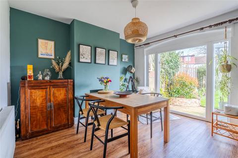 31 Meopham Road, Mitcham, CR4 1BH