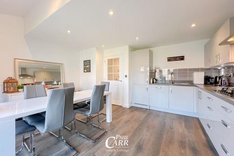 26 Taylor Way, Lichfield, WS13 6US