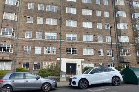 Corner Fielde, Streatham Hill, London