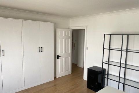 1 bedroom apartment for sale, Corner Fielde, Streatham Hill, London