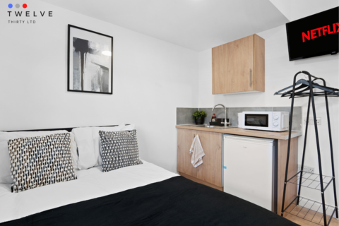 undefined, Modern Studio Apartment - A4 - 2 min from Norwood Junction