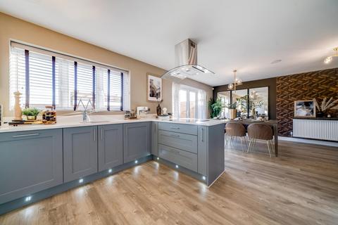 5 bedroom detached house for sale, Plot 18 - The Banbury, Plot 18 - The Banbury at De Maulay Manor, West End Lane, New Rossington DN11