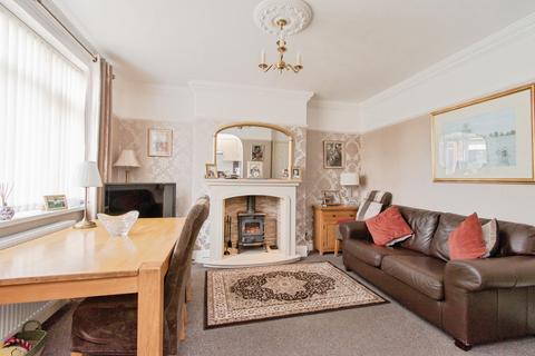 3 bedroom detached house for sale, Aketon Road, West Yorkshire WF10