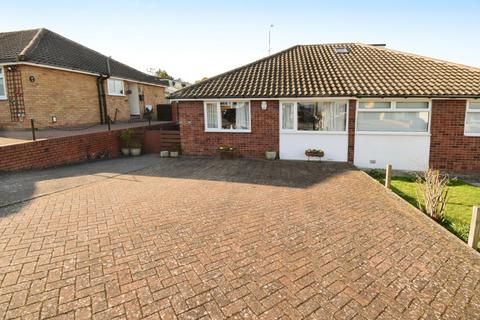 2 bedroom bungalow for sale, Epsom Road, Rugby CV22