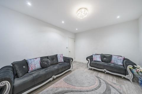3 bedroom terraced house for sale, Sunnymead Avenue, Mitcham CR4