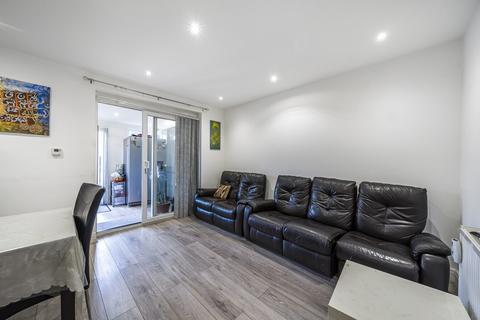 3 bedroom terraced house for sale, Sunnymead Avenue, Mitcham CR4