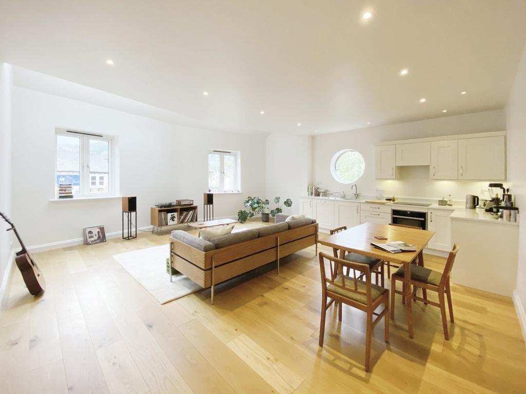 Kitchen/Living Room