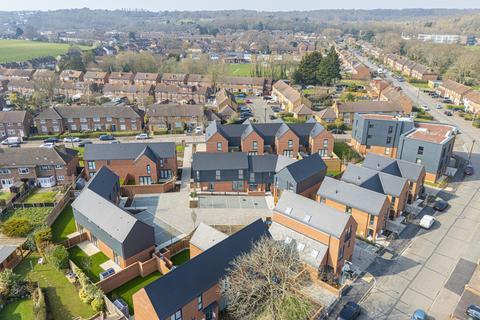 3 bedroom house to rent, Essex IG10