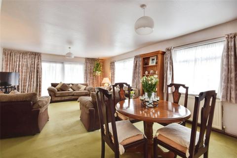 3 bedroom detached house for sale, Portman Park, Kent TN9