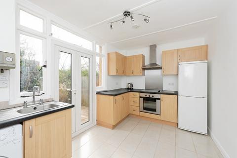 29 Fernside Avenue, Feltham, TW13 7BJ