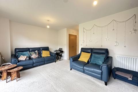 9 Battle Grove, Pontefract, WF8 4GF