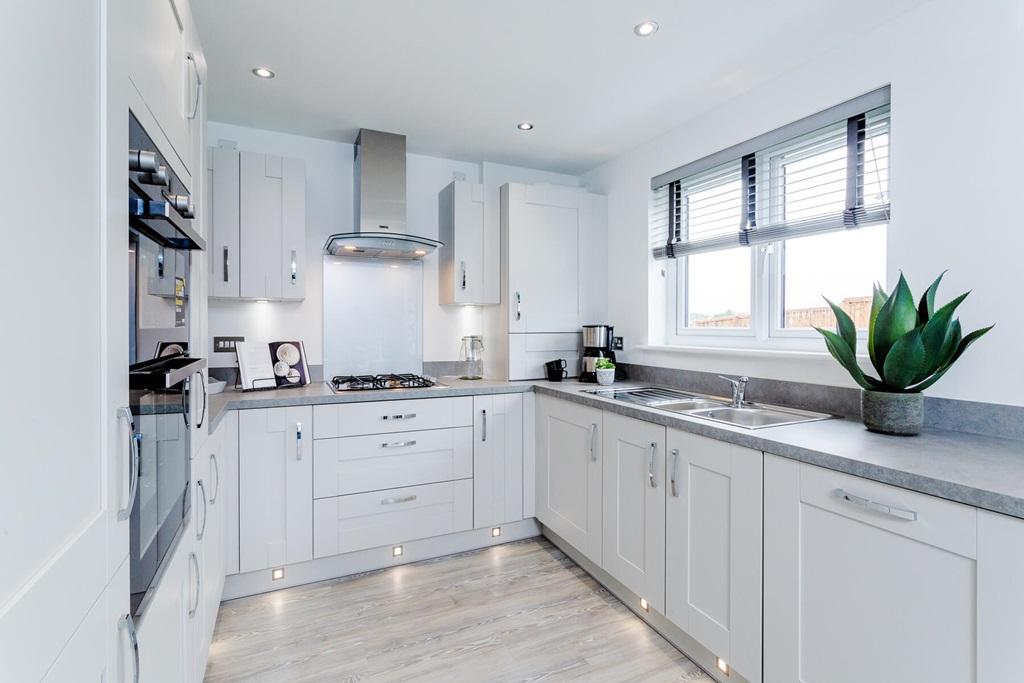 3 sided kitchen with lots of storage