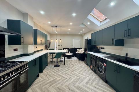 7 bedroom house to rent, Birmingham B29