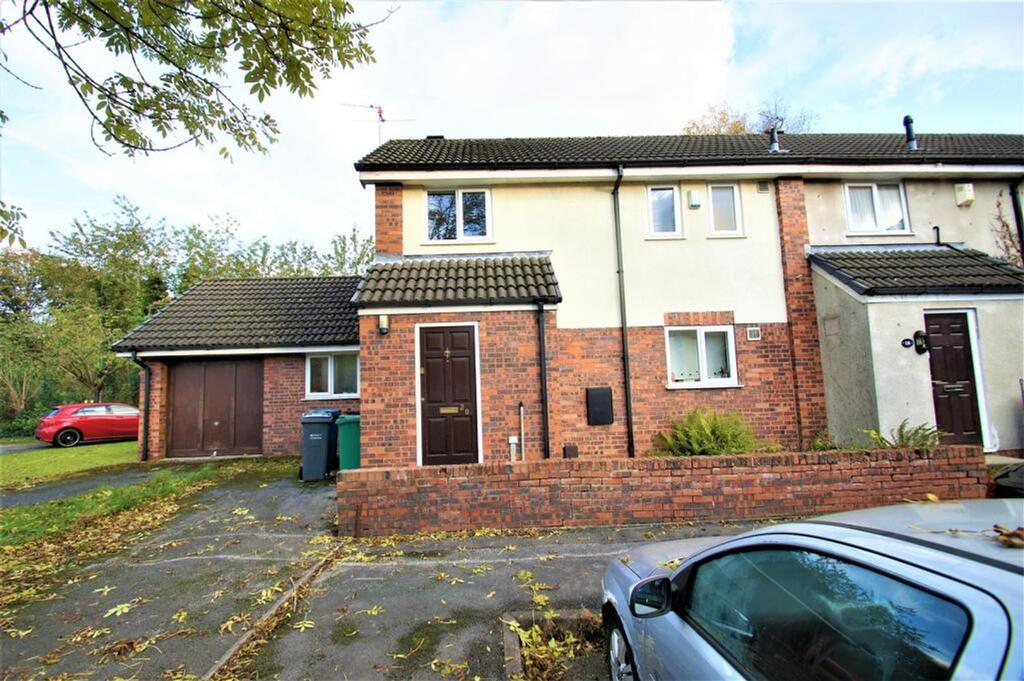 Charming front view of a well-maintained semi-d...