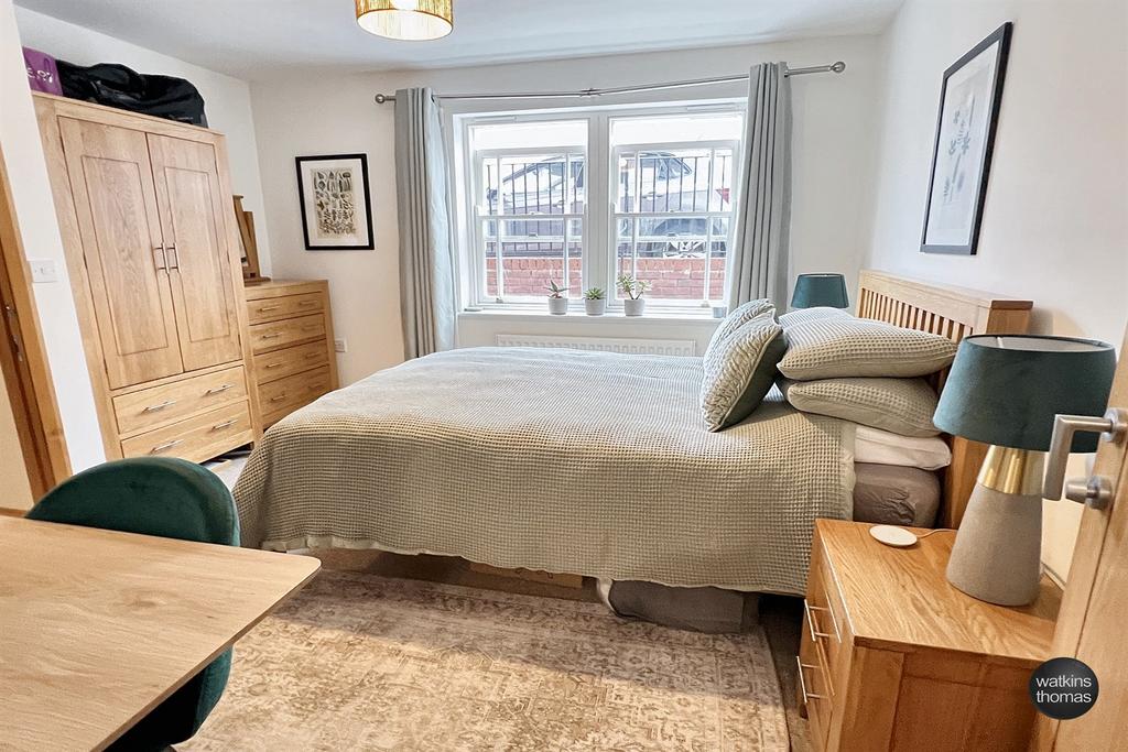 Bed 1