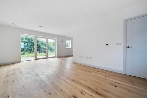 4 bedroom detached house for sale, Ipplepen, Devon