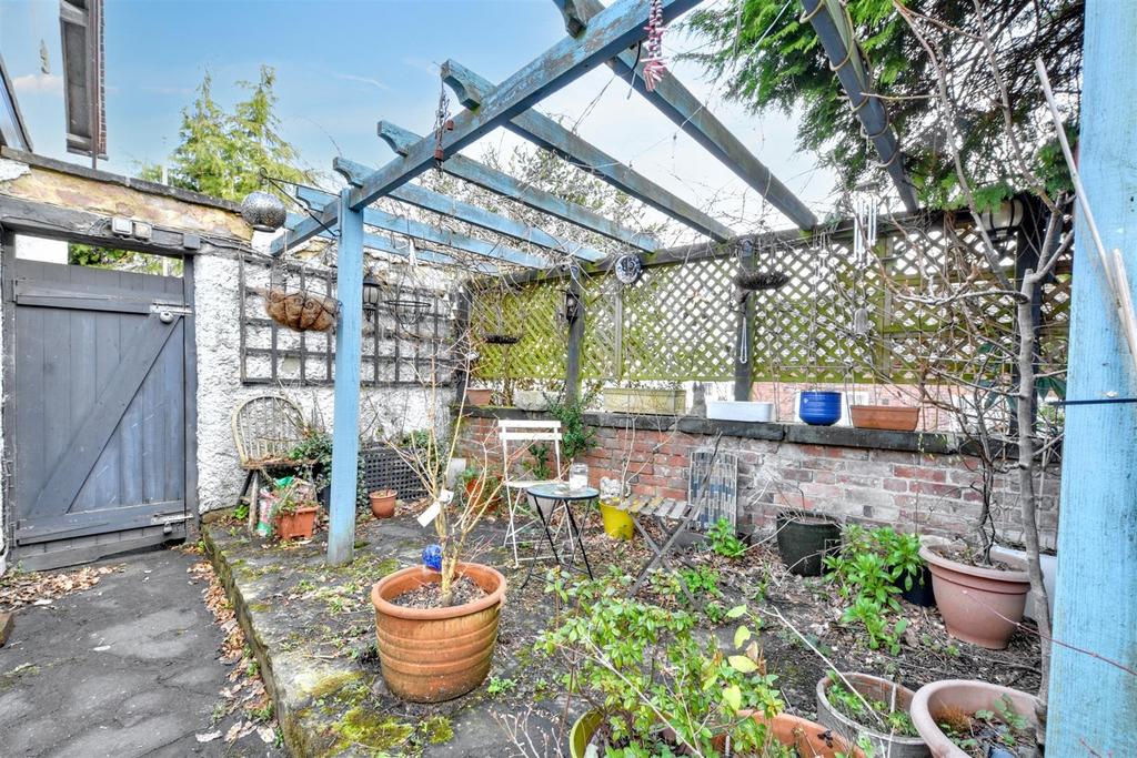 Garden 2.jpeg