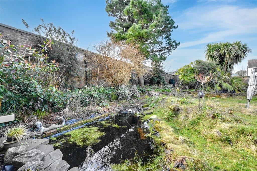 Garden 6.jpeg