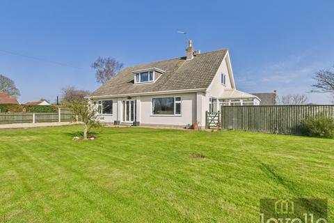 4 bedroom detached bungalow for sale, saltfleet road , Theddlethorpe LN12