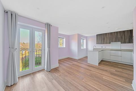 2 bedroom apartment for sale, Limpsfield Road, Warlingham CR6