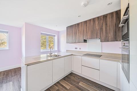 2 bedroom apartment for sale, Limpsfield Road, Warlingham CR6