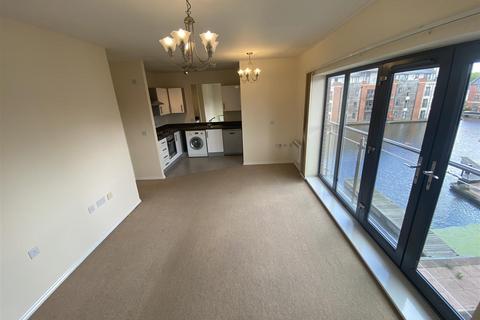 2 bedroom flat for sale, Severn View, Stourport
