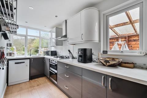 98 Stanmore Lane, Winchester, SO22 4BT