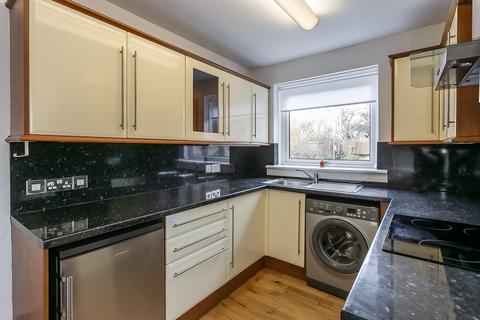 10b Silverknowes Neuk, Edinburgh, EH4 5QA