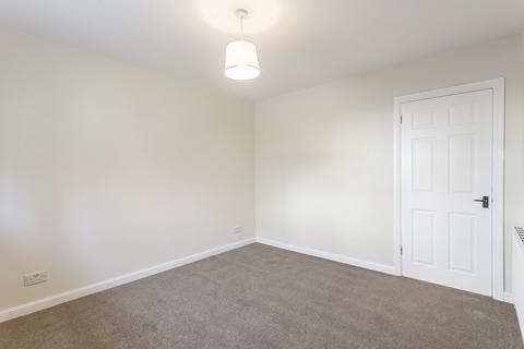 10b Silverknowes Neuk, Edinburgh, EH4 5QA