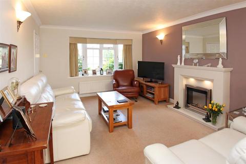 5 bedroom detached house for sale, Bayley Hills, Edgmond, Newport