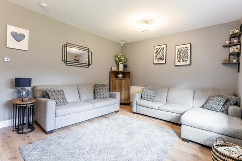50 Esk Bridge, Penicuik, EH26 8QR