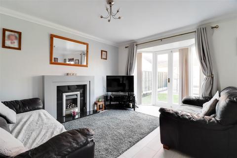 18 Broadley Way, Welton, Brough, HU15 1TA