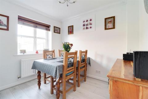 18 Broadley Way, Welton, Brough, HU15 1TA