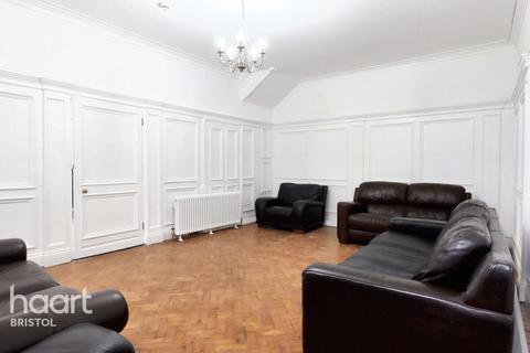 undefined, Tailors Court, BRISTOL