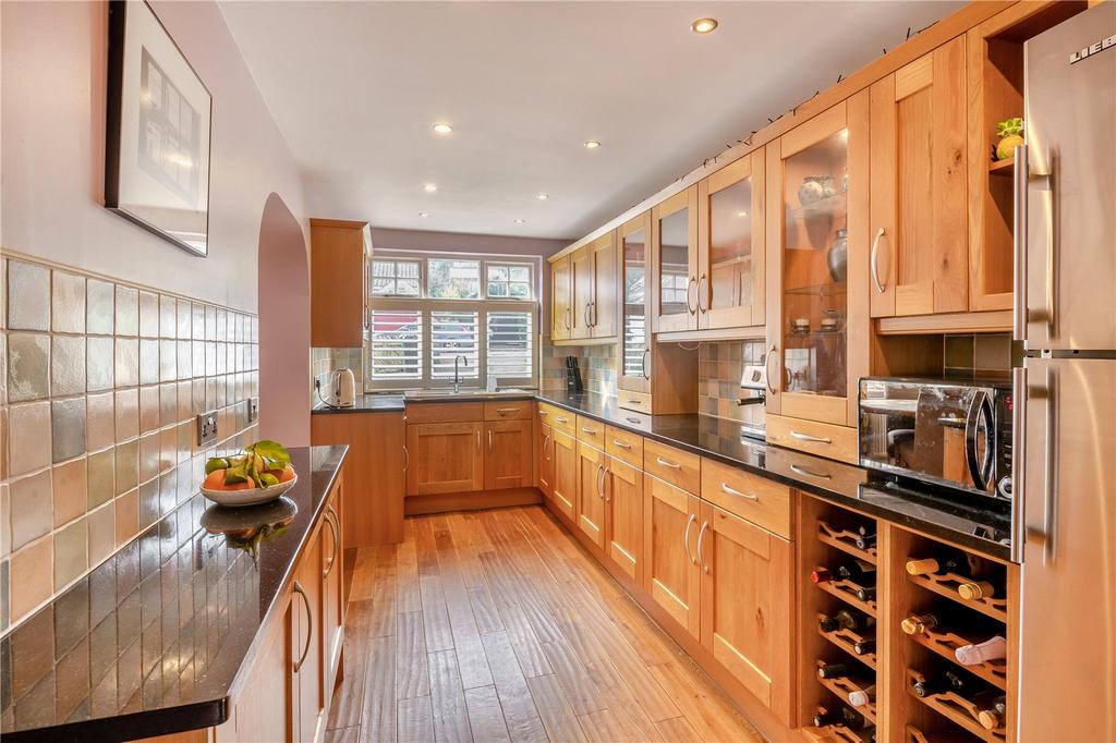 Kitchen/Breakfast