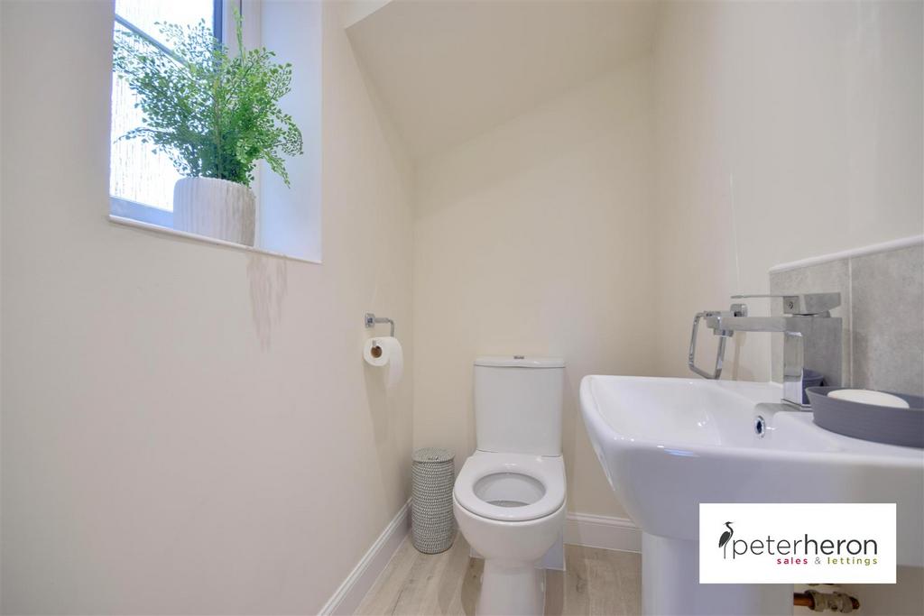 Cloakroom/WC