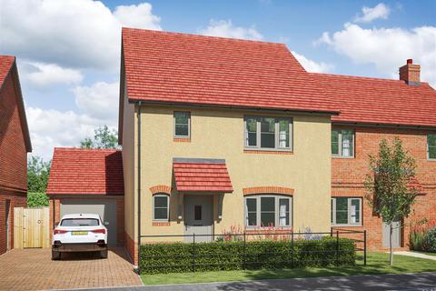 3 bedroom semi-detached house for sale, (No 15) Chestnut Drive, Staunton GL19