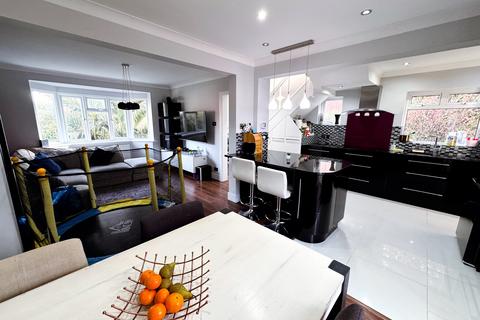 undefined, Moorside Road, Bournemouth BH11