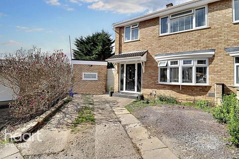 15 Horsham Close, Luton, LU2 8JH