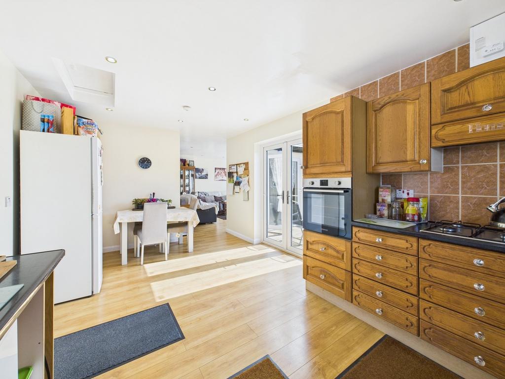 Kitchen Diner Alt