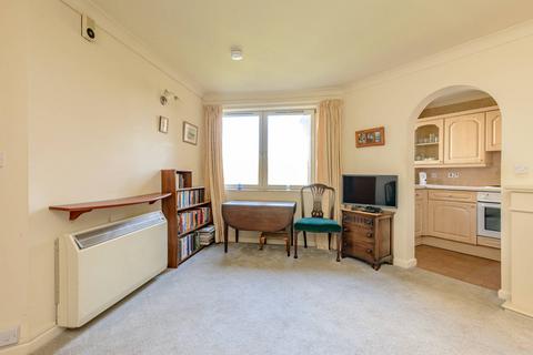 1 bedroom retirement property for sale, 68 Homeross House, Mount Grange, Strathearn Road, EDINBURGH, EH9 2QY